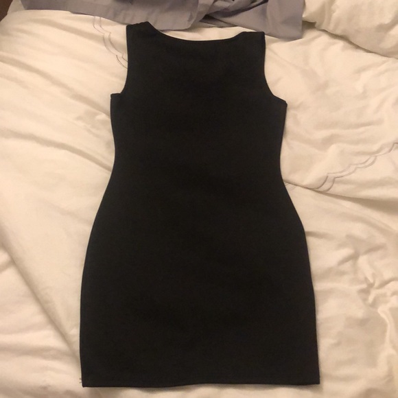 YA YA & CO sequenced dress - Picture 2 of 2